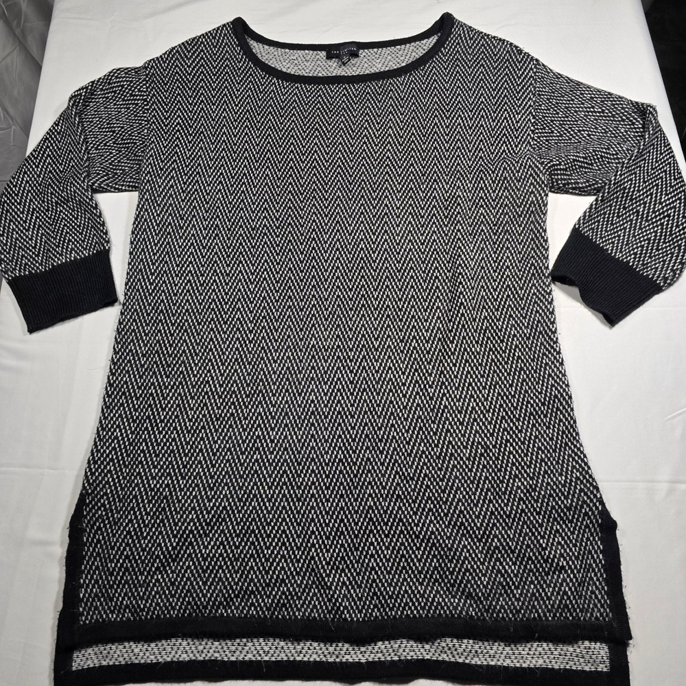 The Limited‎ Womens Small Black White Chevron Knit Tunic Sweater Crew Neck
